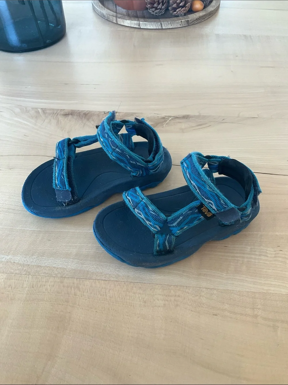 Toddler Teva hurricane sandal